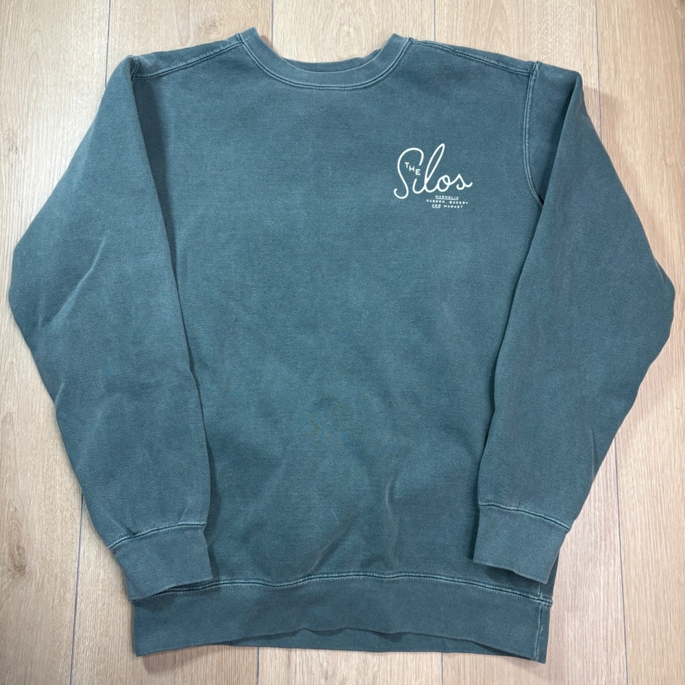The Silos Magnolia Garden Bakery Market Sweatshirt Teal Green Chip Joanna Small